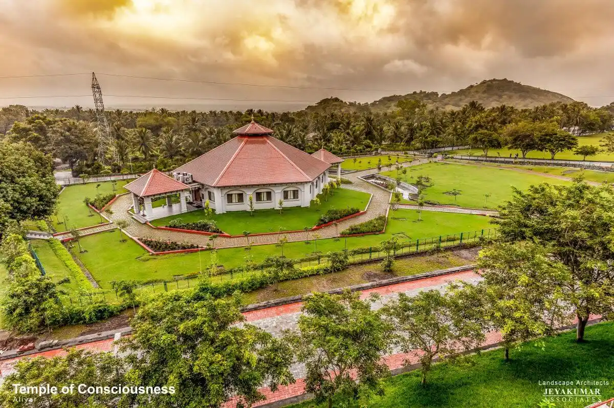 Vethathri Maharishi Ashram Architectural